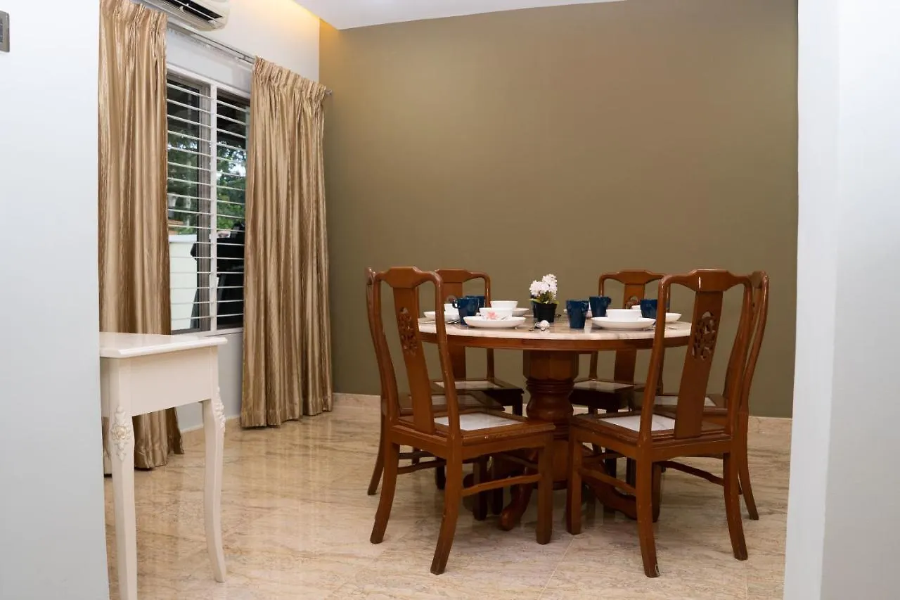 Spacious 5-Bedroom Holiday Home: Family Gatherings & BBQ Paradise Kuala Lumpur Malaysia