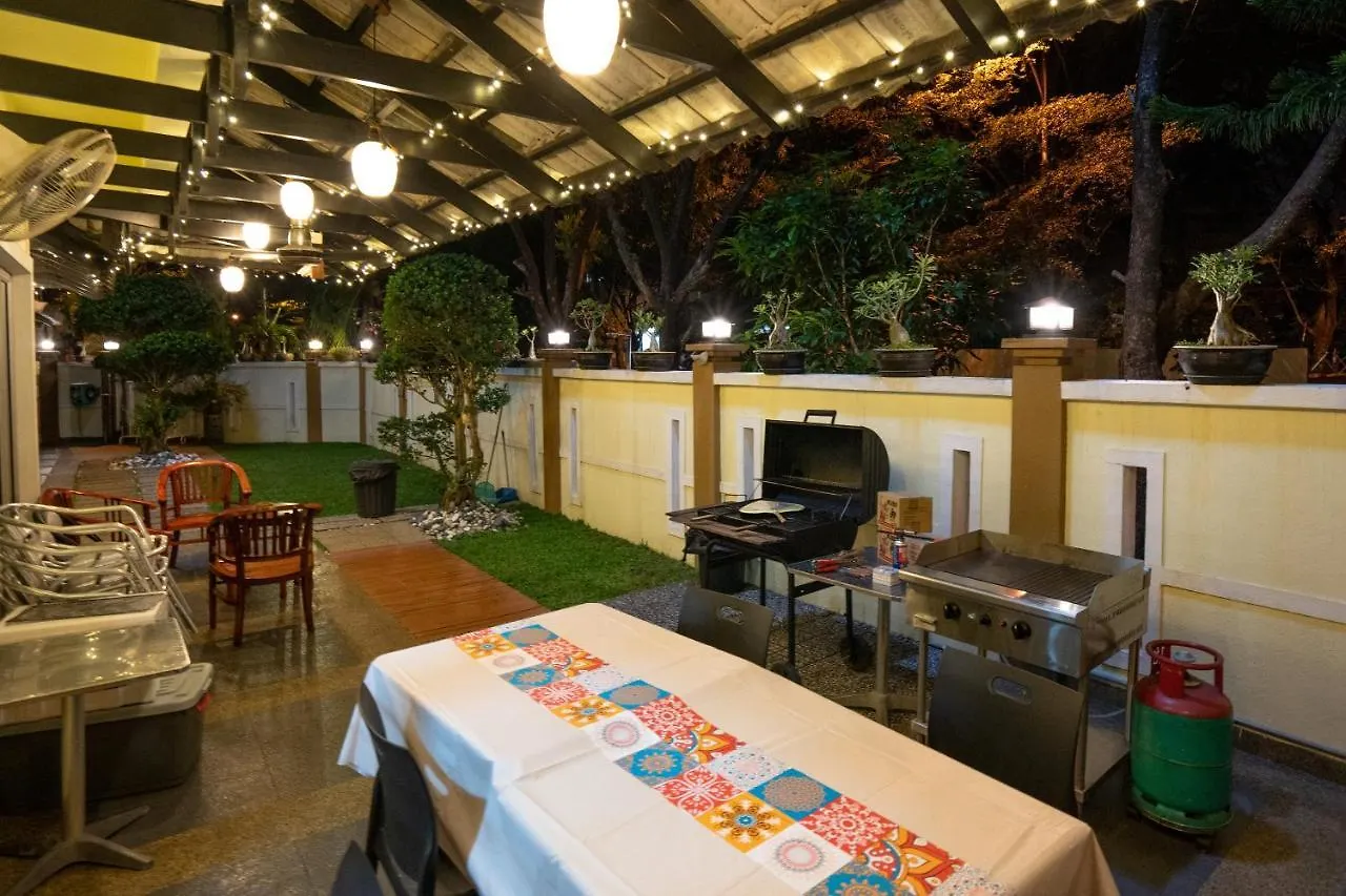 Spacious 5 Bedroom Holiday Home Perfect For Gatherings Bbqs Rumah Holiday Big 5Br House For 20 Guests - Ideal For Family Celebrations 宽敞整栋别墅 5 间大房间 20人 家庭聚会 生日派对 烧烤聚会 Kuala Lumpur Malajsie